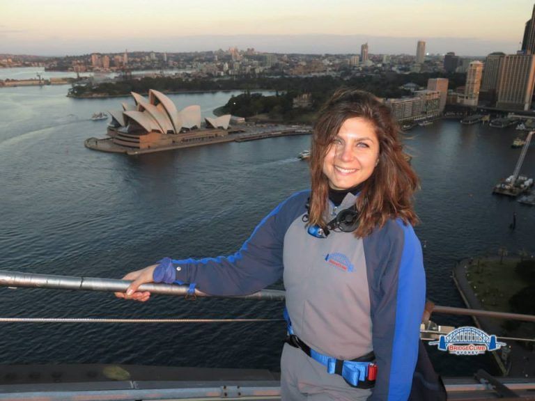 Isabell Tschann-Kaus über den Dächern von Sydney.  