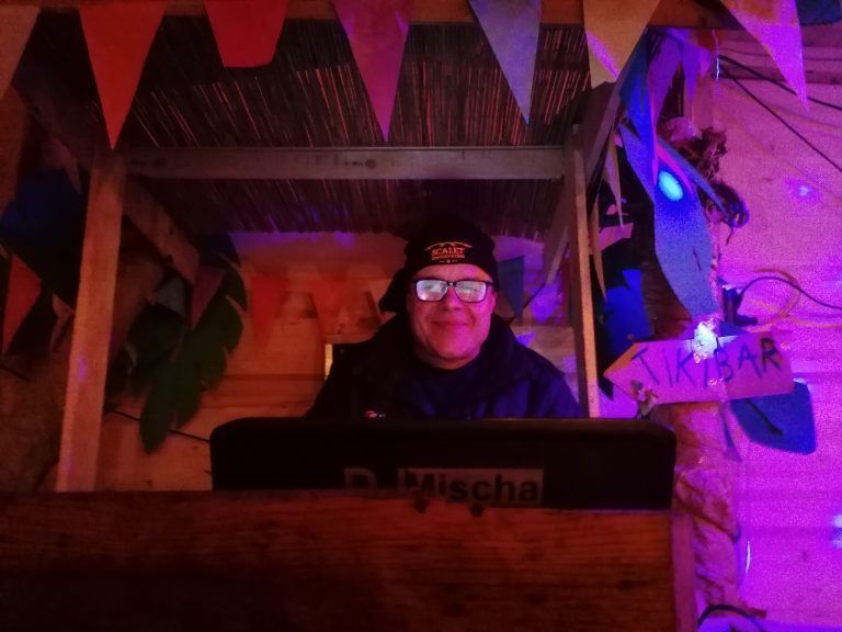 DJ Mischa sorgte für den passenden Sound.