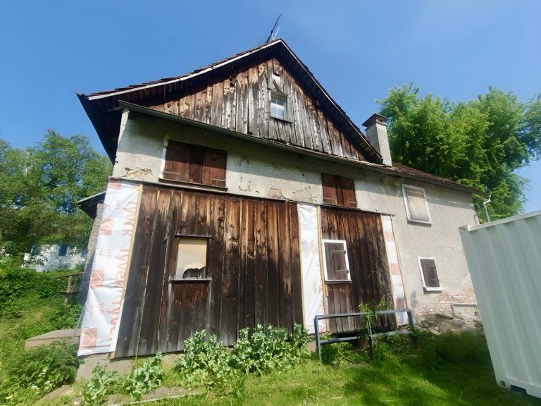 Die Rückseite des Hauses, wo einst ein Stall an die Vergangenheit erinnerte.