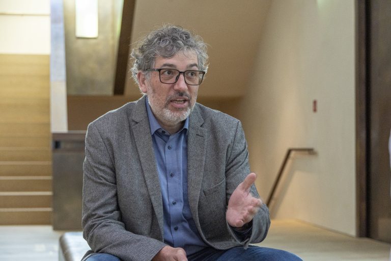 Kaspar möchte das Museum noch stärker als einen Ort etablieren, der für möglichst viele Menschen im Land zugänglich ist. <span class="copyright">roland paulitsch</span>