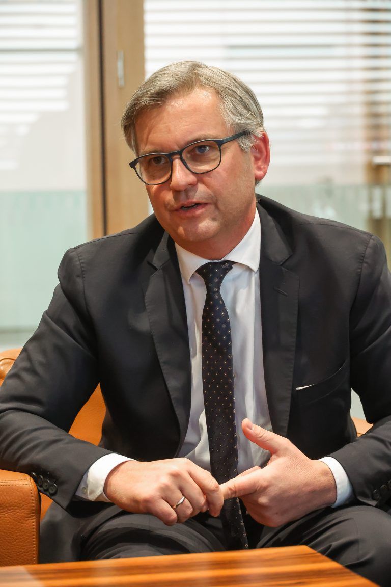 top 100, interview magnus brunner