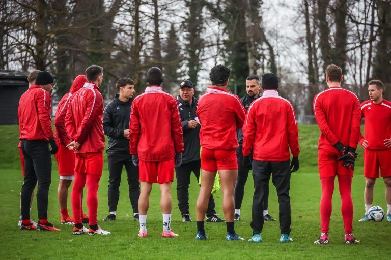Fu§ball, FC Dornbirn, Erstes Training unter Eric Orie und Murad Gerdi vl ist auch Prsident Hubert Domig vor Ort