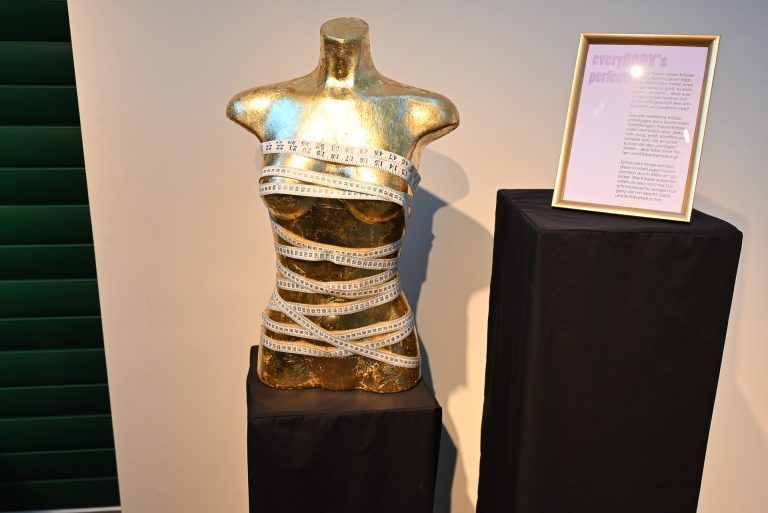 Schönheitsideale erzeugen Druck - Schönheitsideale erzeugen Druck