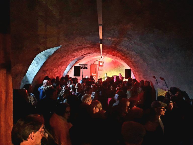 Action im Fuchsenhaus