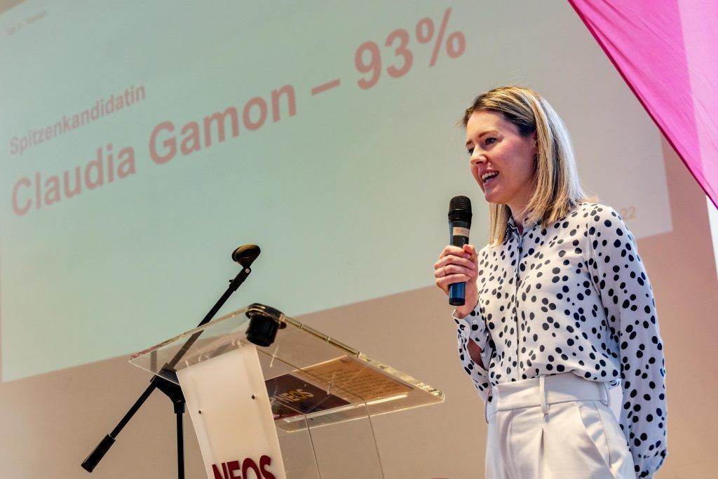 Neos wählen Claudia Gamon offiziell zur Spitzenkandidatin