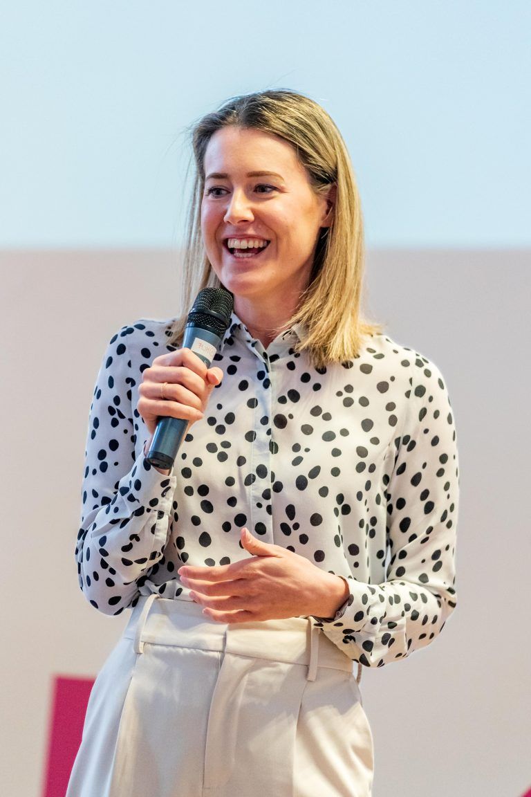 Neos wählen Claudia Gamon offiziell zur Spitzenkandidatin
