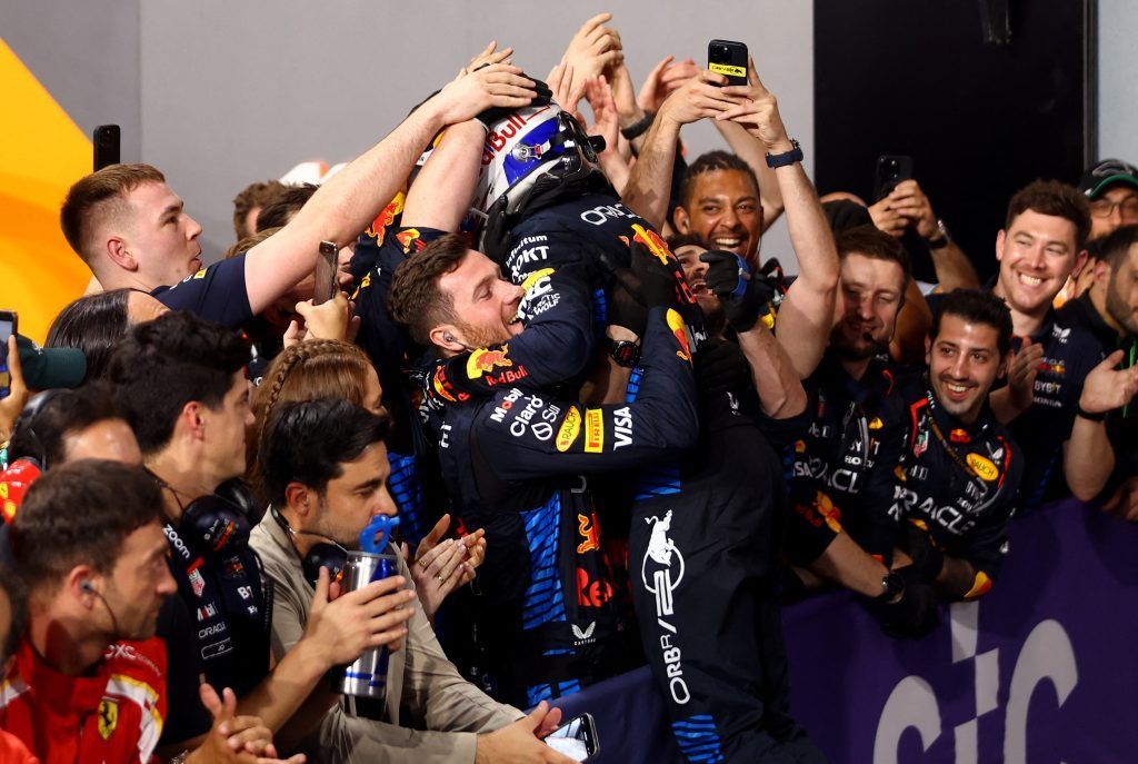 Verstappen triumphierte auch in Saudi-Arabien souverän