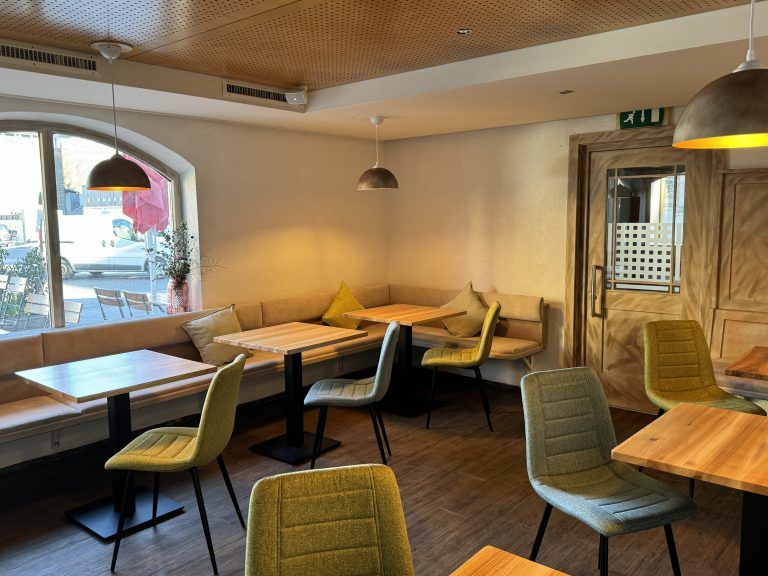 Treffegg, Neues Gasthaus