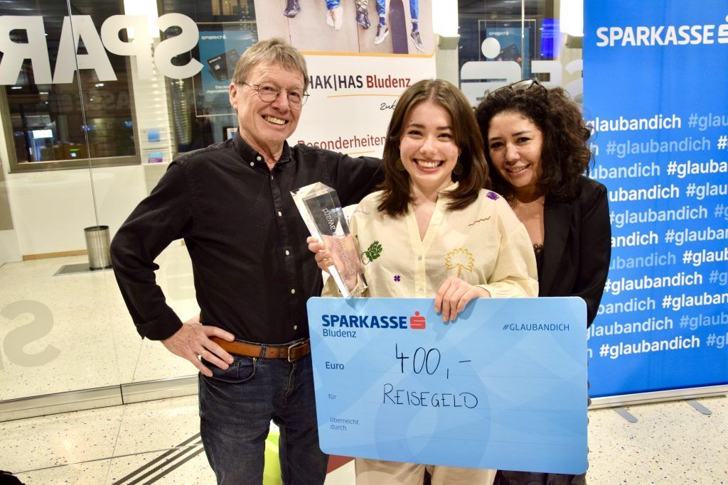 Evelyn Dünser gewinnt #glaubandich Award