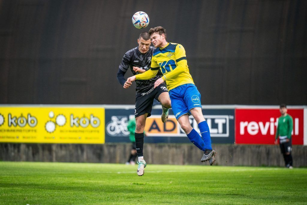 Derbysieg nährt Hoffnung auf Ligaverbleib
