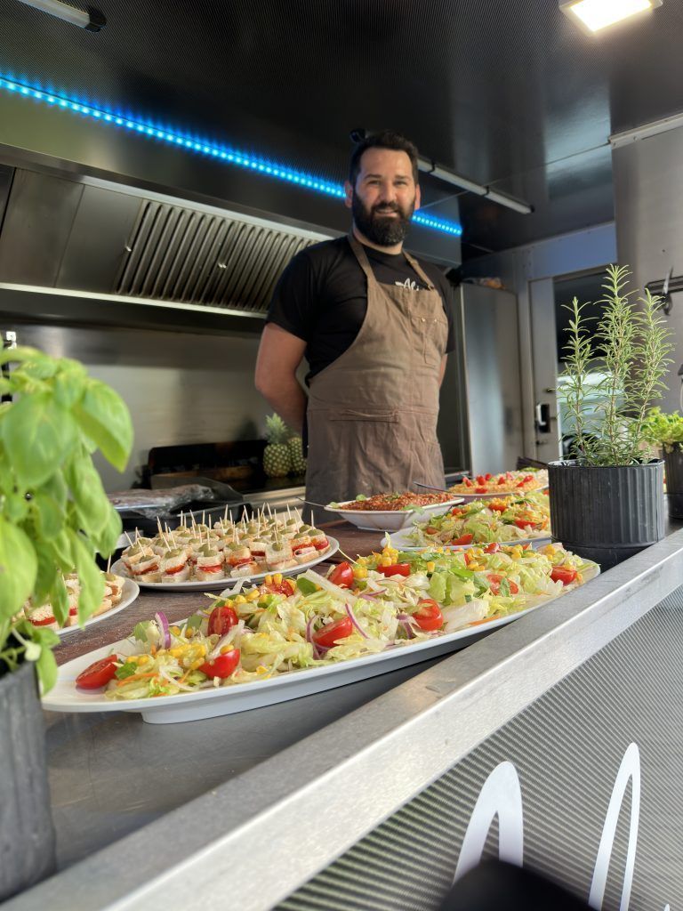 Gastronom Ali Cekic; Ali's Foodtruck