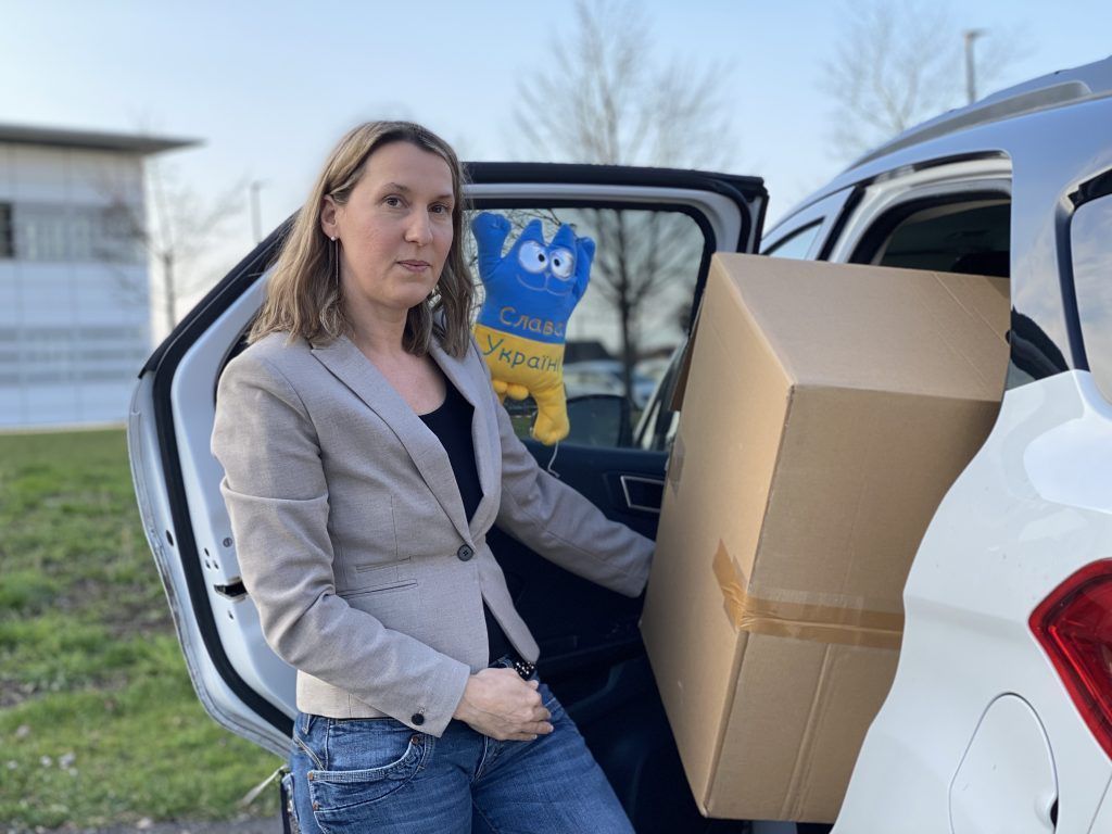 Dank Eugenia Baranova werden jede Woche Spenden in die Ukraine geschickt