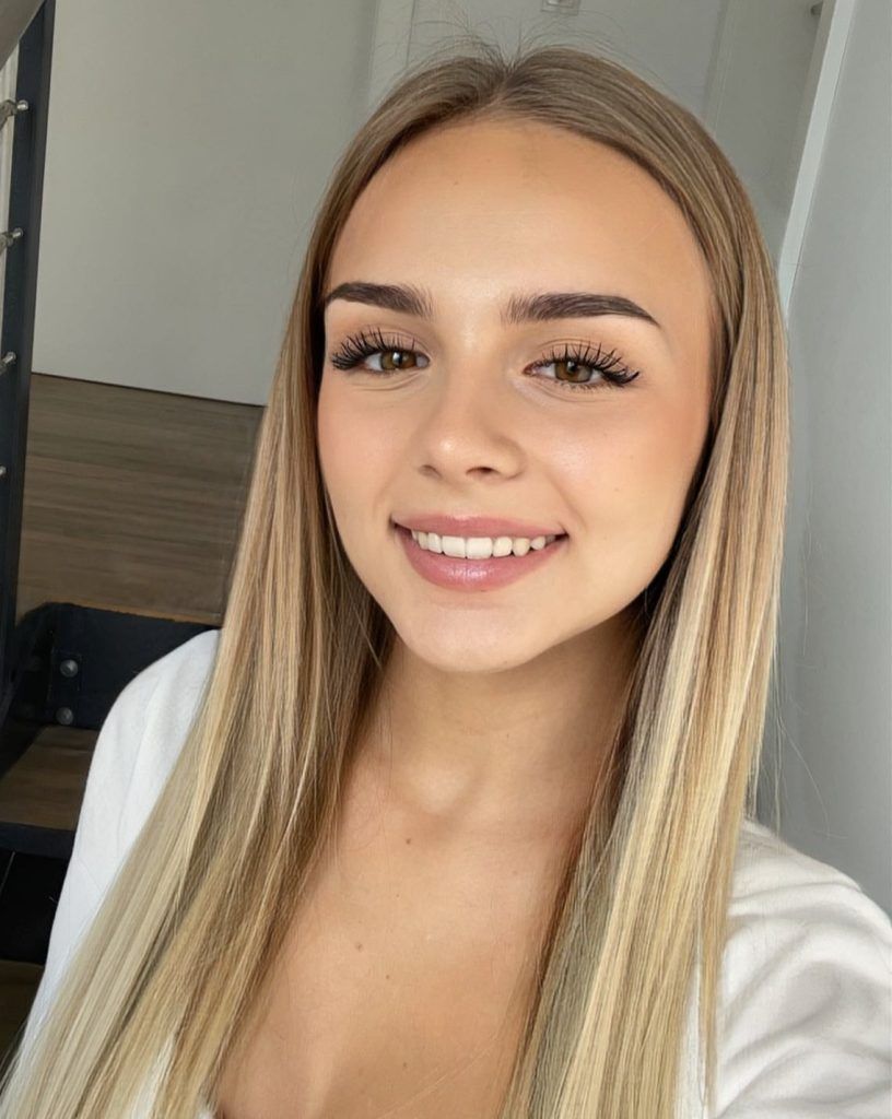 "Glück finde ich in Liebe und Freundschaft"