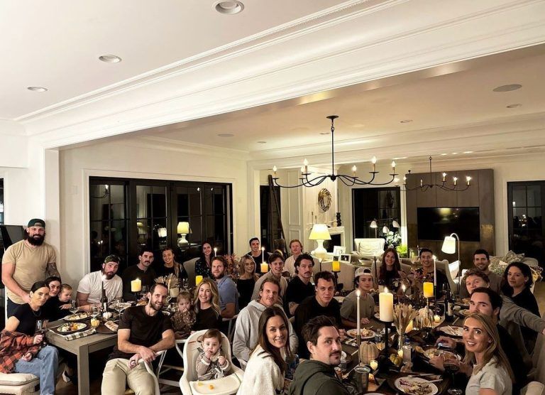 Thanksgiving mit der NHL-Mannschaft.