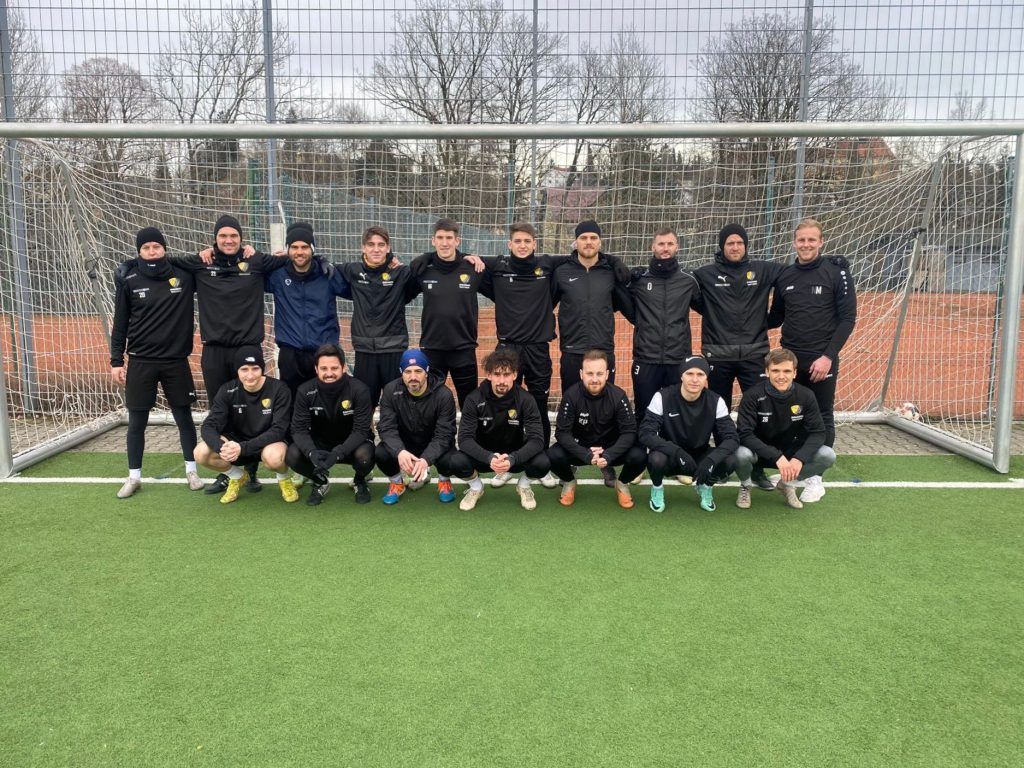 Höchst startet mit Heimspiel-Doppel in die Rückrunde
