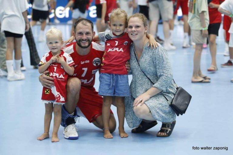 Handball Luca Raschle Hard