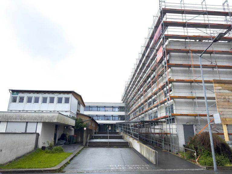 Fassade BRG/BORG Schoren Höchsterstraße