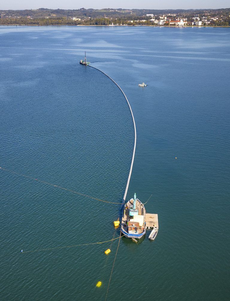 Baustellen-Reportage Seewassernutzungsanlage zweiten Seewasserleitung wird eingezoge
