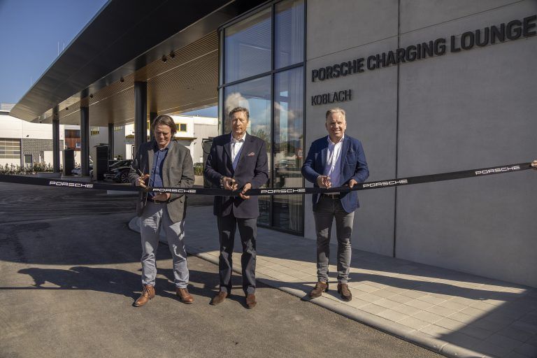 Erstmals in Vorarlberg: So luxuriös können Porsche-Fahrer ihre E-Autos laden