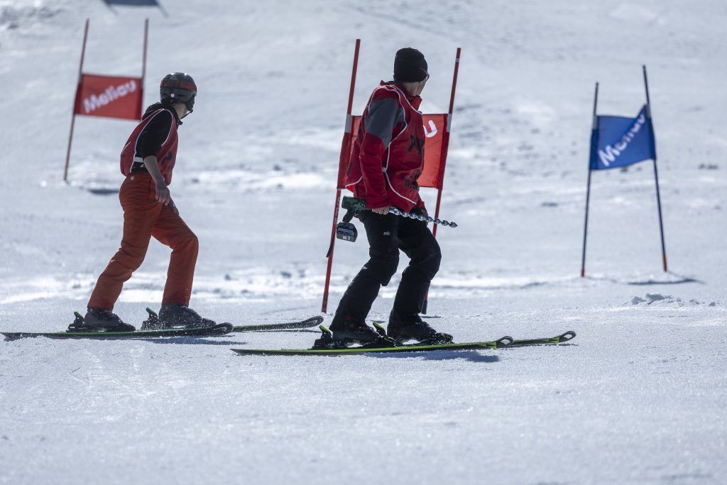 Wie 50 Helfer eine Rennpiste retteten