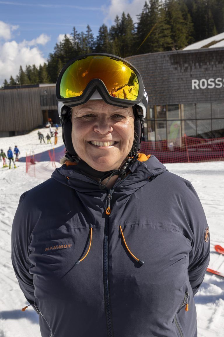 Reportage Schulolympics Bundesmeisterschaften Ski Alpin rund ums Ziel Gastronomie Umfrage Schüler Skifahren