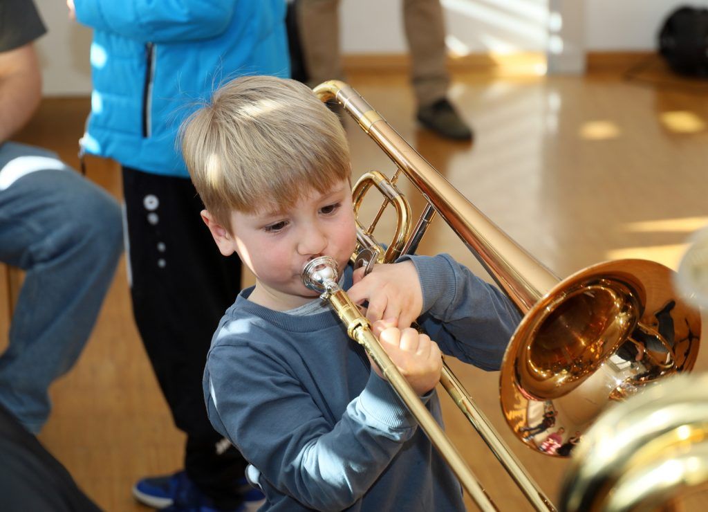 Klangvolle Entdeckungen: Ein Tag bei der Musikschule Leiblachtal