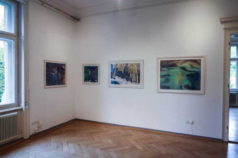 Vorarlbergerin des Tages mit Knstlerin Carmen Margot Lins, treffen uns in der Villa Claudia, wo ihre aktuelle Ausstellung stattfindet, VdT