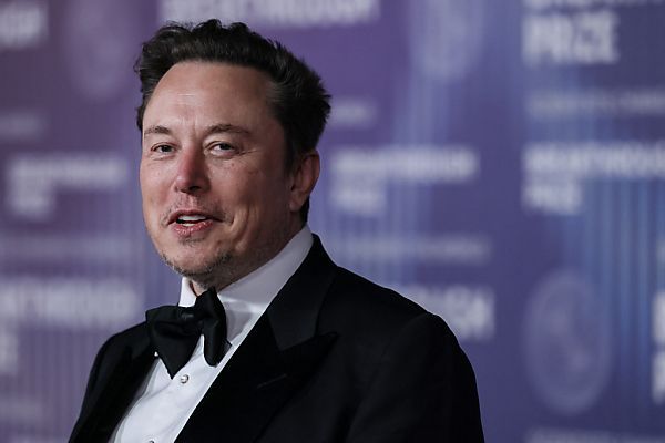Tesla-Chef Musk zu Überraschungsbesuch in China