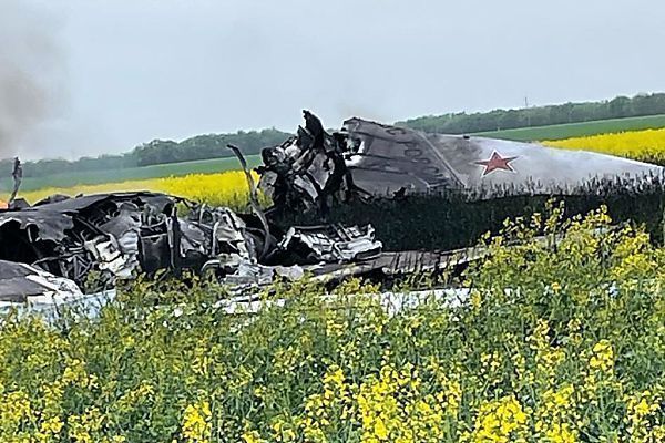 Tupolew-Bomber stürzt in Russland ab
