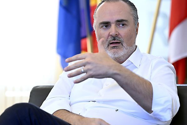 Doskozil plant eigene Medizin-Privatuni im Burgenland