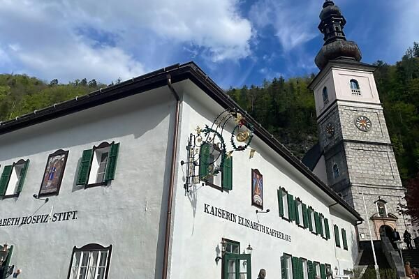 Geraubt und gerettet: Kunstschau &#8220;Das Leben der Dinge&#8221;
