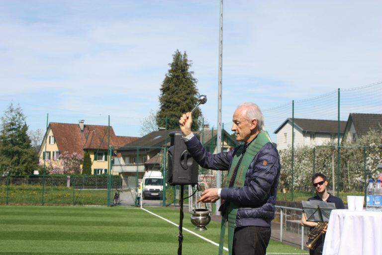 Pfarrer Peter Loretz - Kunstrasen Rankweil Eröffnung