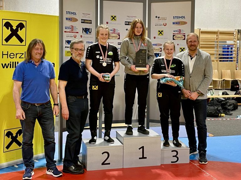sabrina Berchtold platz 1 - ksk klaus tonangebend