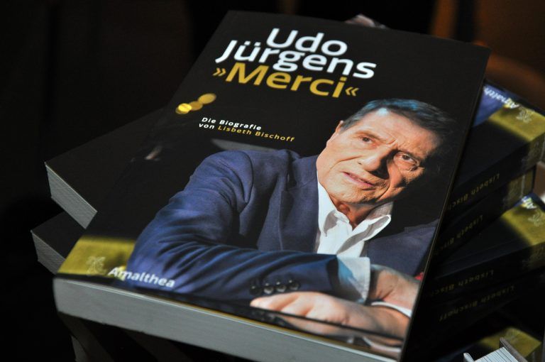 Die Neuauflage beinhaltet auch Erinnerungen von Udo Jürgens Bruder Manfred Bockelmann und seines langjährigen Textdichters Wolfgang Hofer. - Lesung Lisbeth Bischoff Rohrbach
