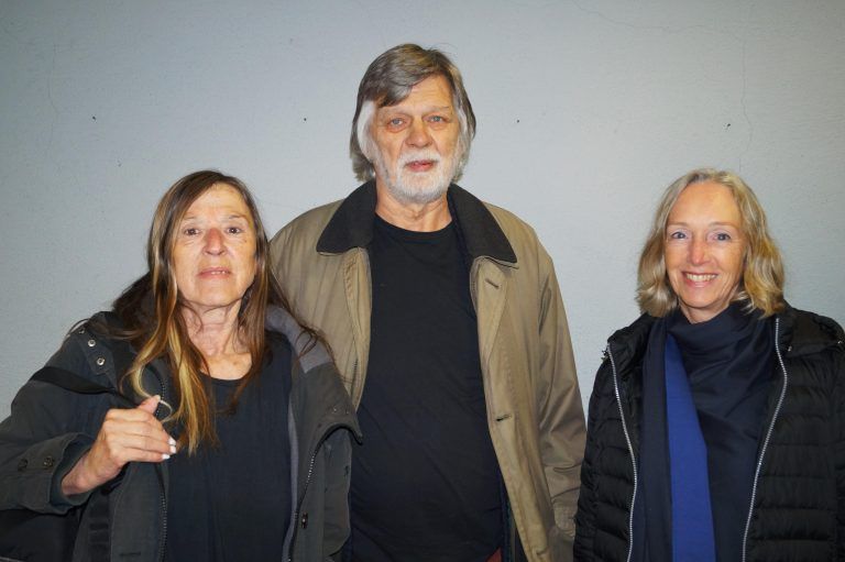 Ludmilla Hobel, Elmar Greußing und Karin Schindler sind: Grüne Lauterach arin Schindler sind: grüne Lauterach - Wir können es gut haben - Der frühere Politiker Rudi Anschober hat ein Buch geschrieben, eine Vision bis ins Jahr 2040, das Mut macht.