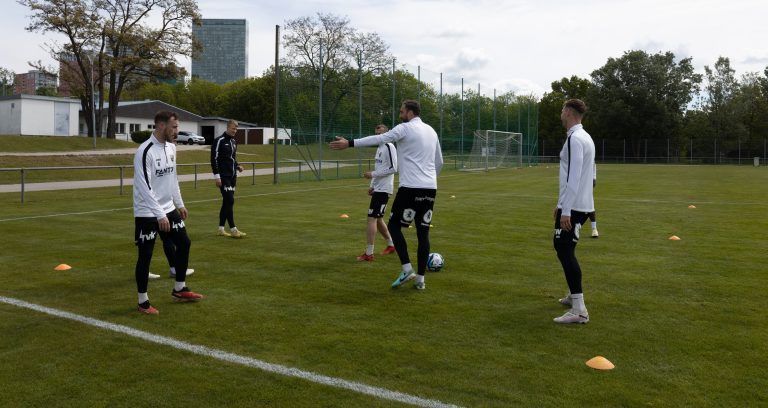 Fußball
