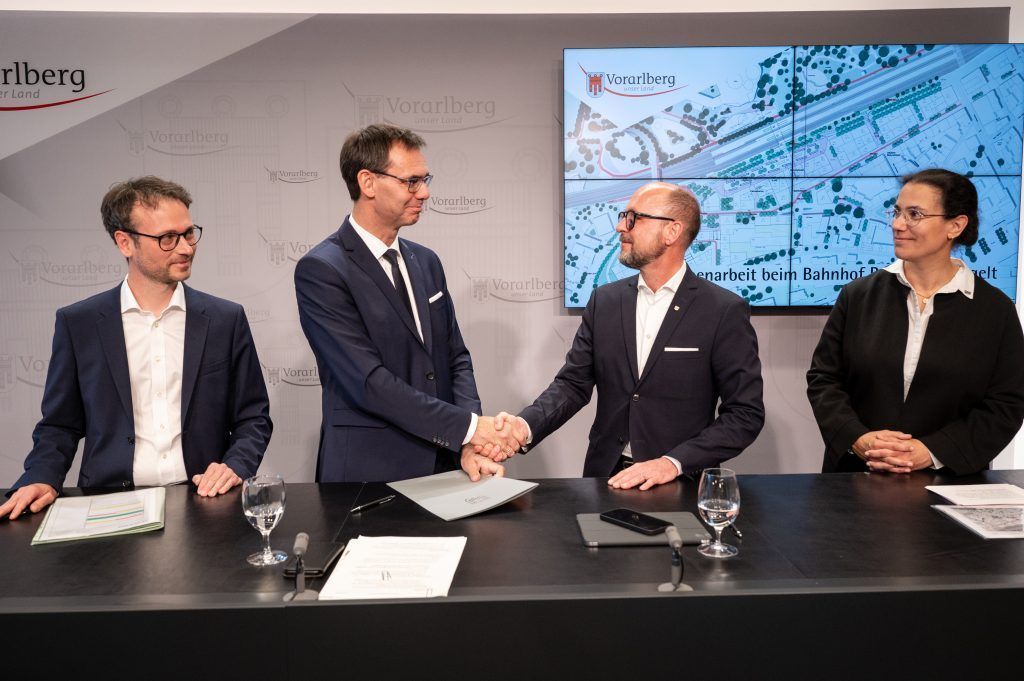 Vereinbarung unterzeichnet: So geht es mit dem Bregenzer Bahnhofsprojekt weiter