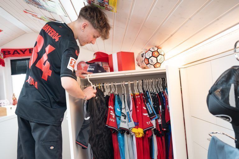 Bayer-Leverkusen-Fan / Homestory