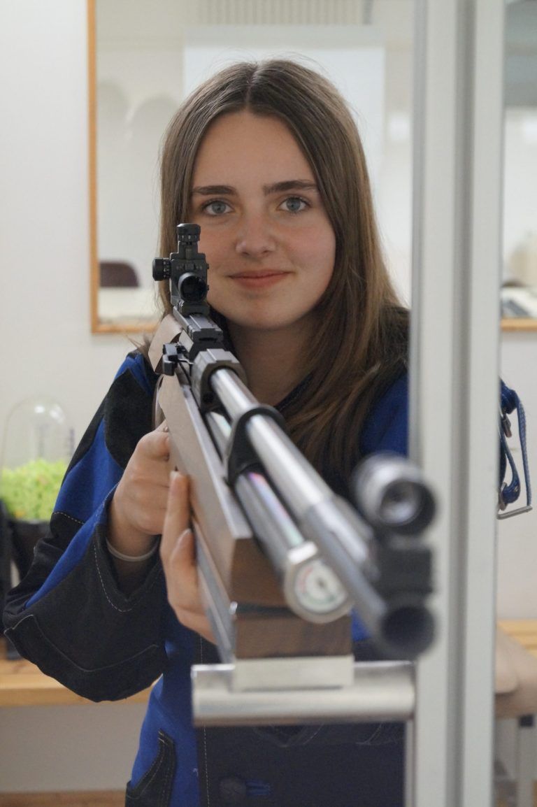 Elisa Thurnher aus Rankweil gewann zwei ÖM-Medaillen im Nachwuchs. - © privat