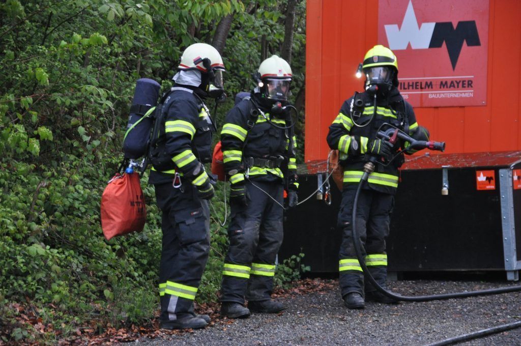 Feuerwehr Thüringerberg übte in der Ruine Blumenegg