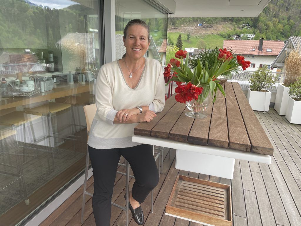 Von der Stewardess zur Mesnerin