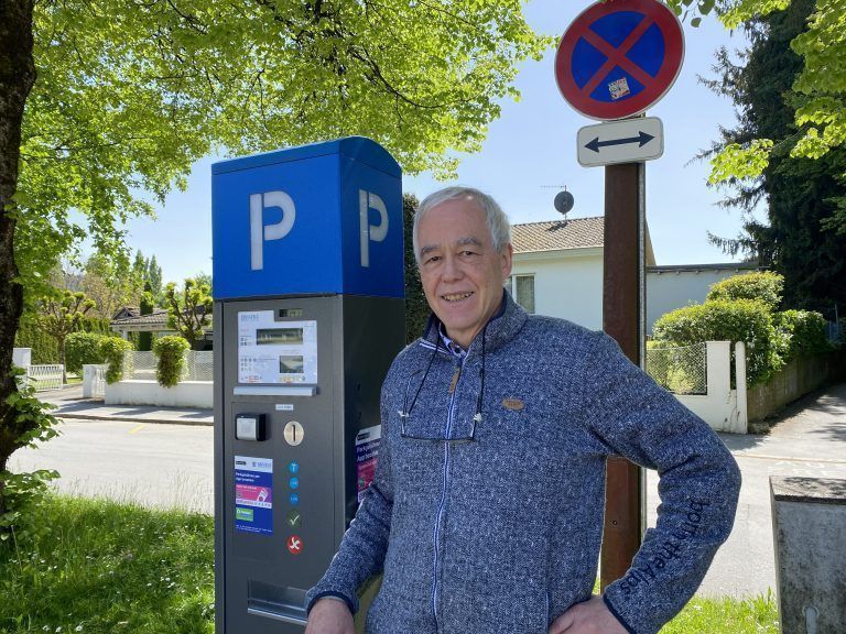 Kurt Sandholzer am Parkplatz West