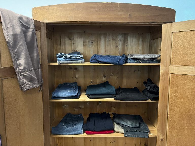 Neues Kleider-Leben im Schrank