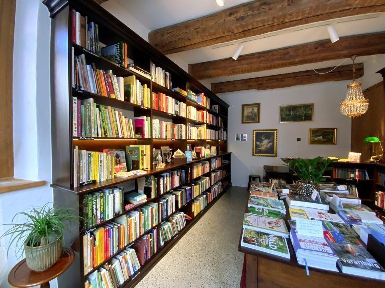 Buchhandlung "Paula", Den regionalen Buchhandel aufblühen lassen
