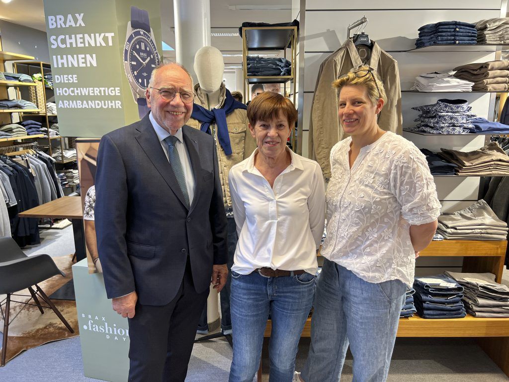 Neueste Modetrends im Modehaus Mayer präsentiert
