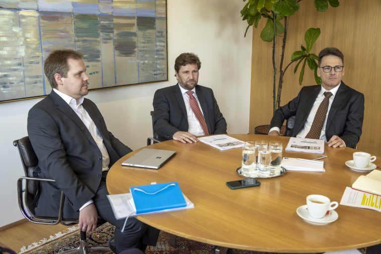 Interview Hypo Vorstand Bank