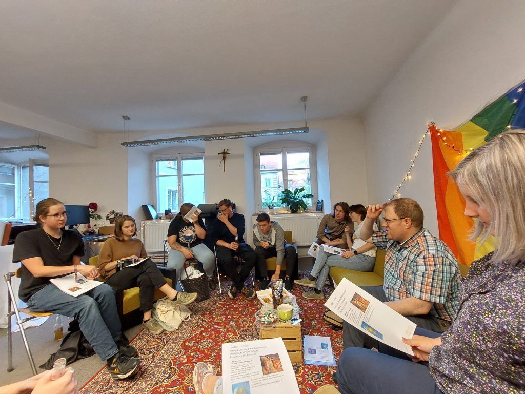 Die Bibel, Bier und Feminismus in Feldkirch