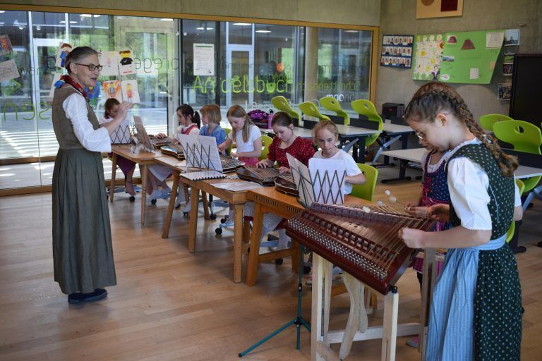 Ensembles der Musikschule zeigten ihr Können. - Infotag der Musikschule Bregenzerwald