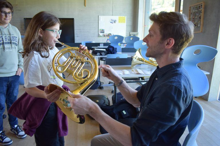 Eine breite Palette von Instrumenten wurde präsentiert. - Infotag der Musikschule Bregenzerwald