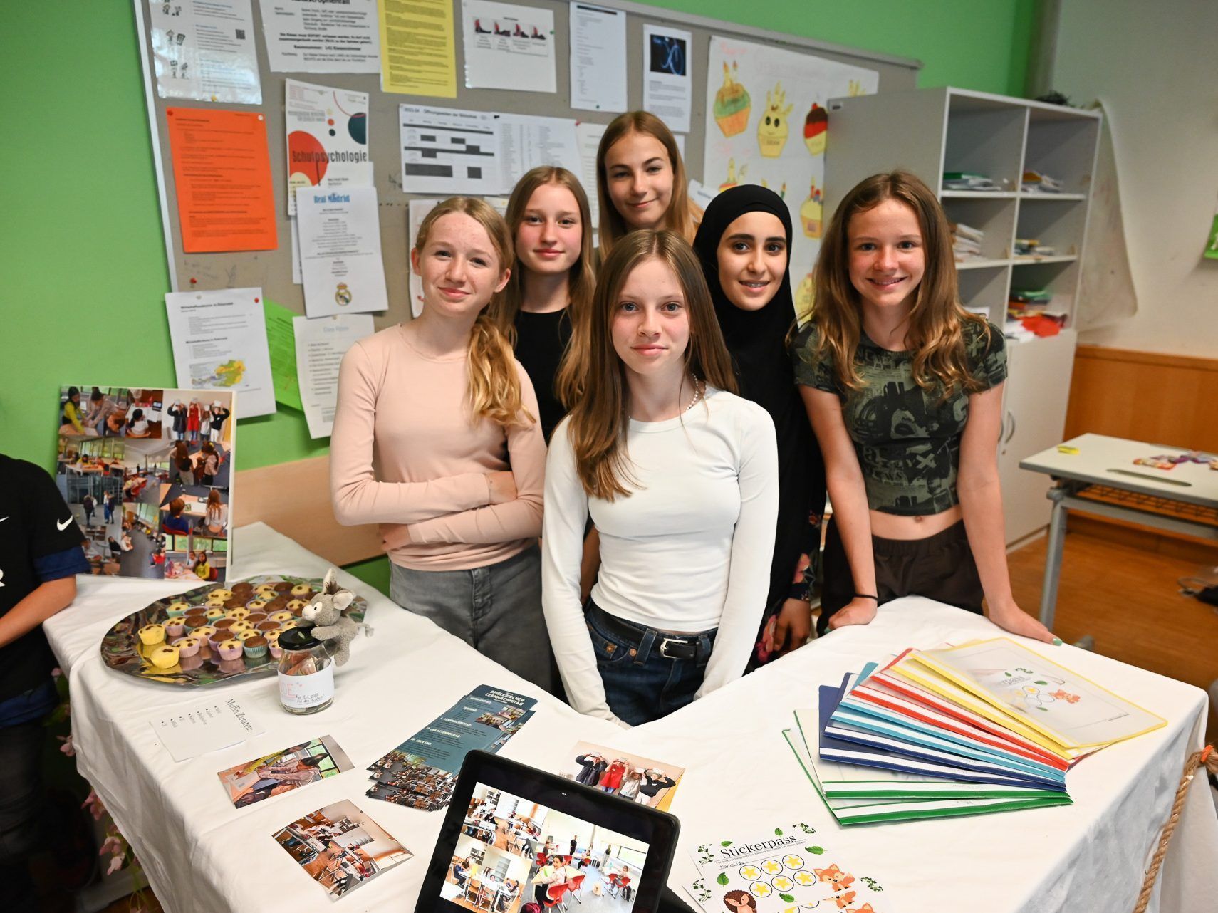 Eine Gruppe von Schülerinnen bot Lern- und Spielnachmittage an einer Lustenauer Volksschule an. - Schüler ergreifen Initiative - Schüler ergreifen Initiative
